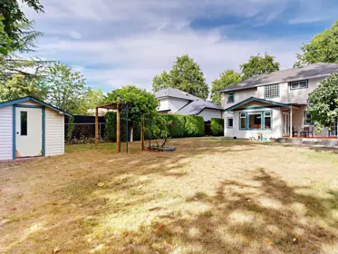 Community Amenities Photo (Clubhouse) of 10285 167 Street, Surrey, BC