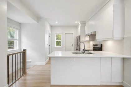 Kitchen Island Photo of 10 8033 166b Street, Surrey, BC