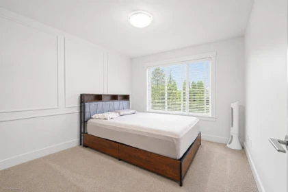 Office / Den Photo of 10 8033 166b Street, Surrey, BC