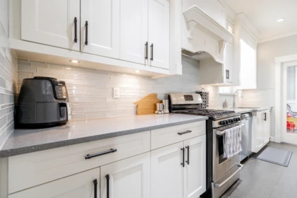 Kitchen Photo of 6801 206 Street, Langley, BC