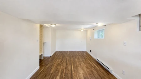 Laundry Room Photo of 823 Burnaby Street, New Westminster, BC