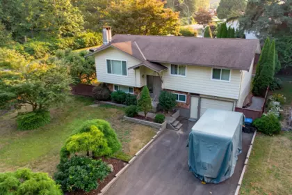 1614 Connaught Drive, Port Coquitlam, BC, Port Coquitlam — Single Family Residence for sale