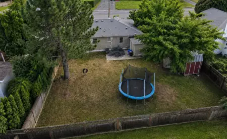 45593 Kipp Avenue, Chilliwack, BC, Chilliwack — Single Family Residence for sale