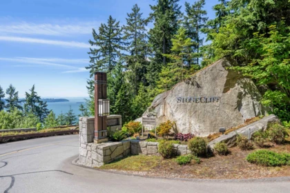 402 3355 Cypress Place, West Vancouver, BC, West Vancouver — Apartment/Condo for sale