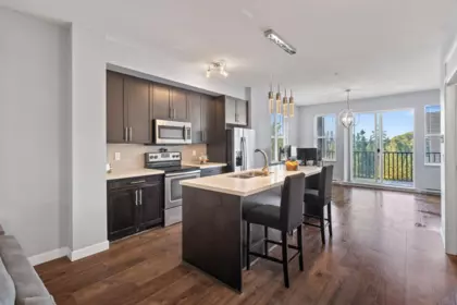 Kitchen Island Photo of 16 11176 Gilker Hill Road, Maple Ridge, BC