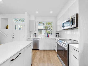 Kitchen Photo of 68 15255 Sitka Drive, Surrey, BC