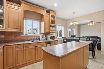 Breakfast Nook Photo of 6593 125a Street, Surrey, BC