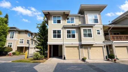 Swimming Pool Photo of 51 7111 Lynnwood Drive, Richmond, BC