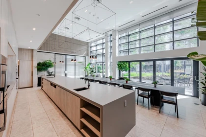 Hot Tub / Spa Photo of 728 6300 Minoru Boulevard, Richmond, BC