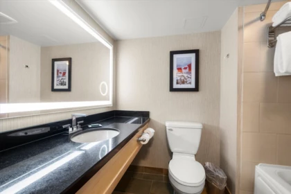 Kitchen Photo of 466/468 4050 Whistler Way, Whistler, BC