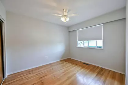 Basement Recreation Room Photo of 14677 111 Avenue, Surrey, BC