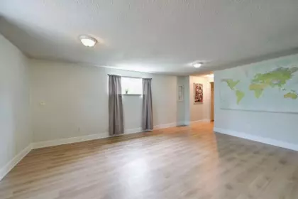 Primary Bathroom Photo of 14677 111 Avenue, Surrey, BC