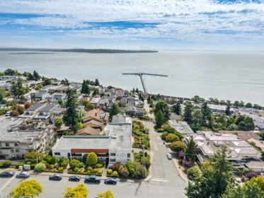 204 15070 Prospect Avenue, White Rock, BC, White Rock — Apartment/Condo for sale