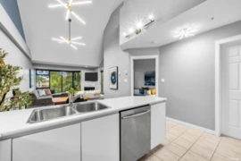 314 1966 Coquitlam Avenue, Port Coquitlam, BC