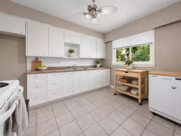 4561 Nanaimo Street, Vancouver, BC, Vancouver — Single Family Residence for sale