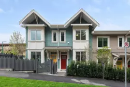 115 1301 Brewster Drive, Coquitlam, BC