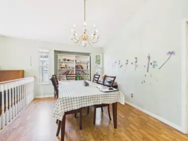 Kitchen Photo of 10576 154a Street, Surrey, BC
