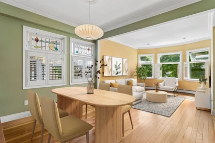 Breakfast Nook Photo of 408 E 2nd Street, North Vancouver, BC