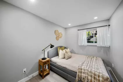 Hot Tub / Spa Photo of 2480 Gale Avenue, Coquitlam, BC