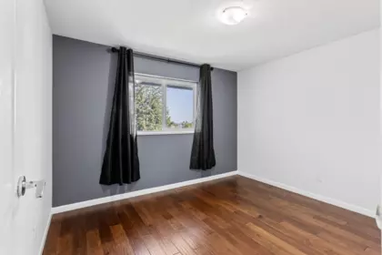 Hallway Photo of 1252 Gateway Place, Port Coquitlam, BC