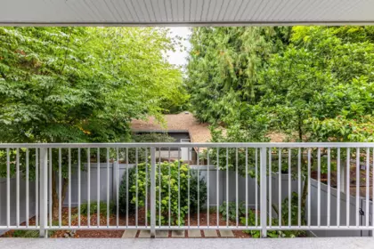 Garden / Landscaping Photo of 202 9688 148 Street, Surrey, BC