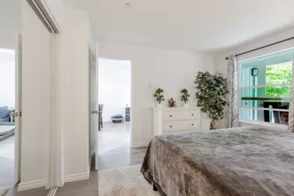 Mudroom Photo of 202 9688 148 Street, Surrey, BC