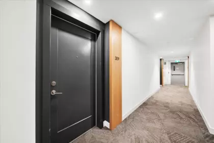 Hallway Photo of 309 31940 Raven Avenue, Mission, BC