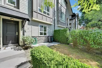 Backyard Photo of 4 7140 Railway Avenue, Richmond, BC