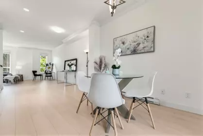Kitchen Island Photo of 4 7140 Railway Avenue, Richmond, BC