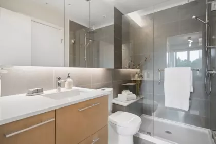 Kitchen Photo of 515 110 E 17th Street, North Vancouver, BC