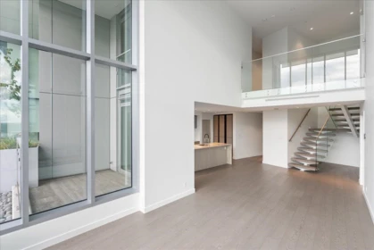2406 1500 Fern Street, North Vancouver, BC, North Vancouver — Apartment/Condo for sale