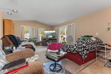 Basement Recreation Room Photo of 107 65367 Kawkawa Lake Road, Hope, BC
