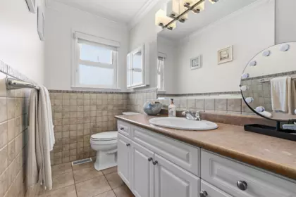 Mudroom Photo of 8431 118a Street, Delta, BC