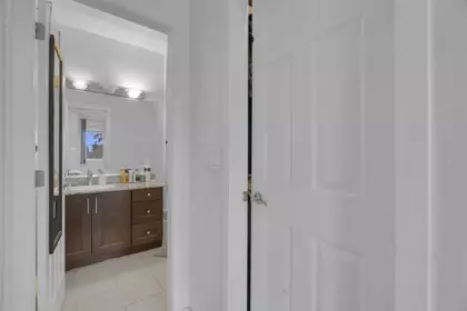 Powder Room Photo of 235 13958 108 Avenue, Surrey, BC