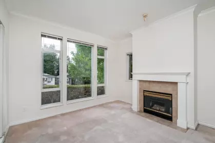 Dining Area Photo of 207 678 W Queens Road, North Vancouver, BC