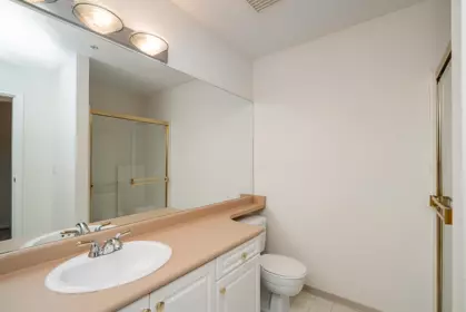 Loft / Bonus Room Photo of 207 678 W Queens Road, North Vancouver, BC