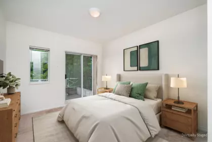 Office / Den Photo of 207 678 W Queens Road, North Vancouver, BC