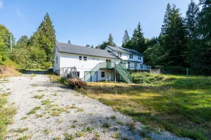 Backyard Photo of 34420 Kirkpatrick Avenue, Mission, BC