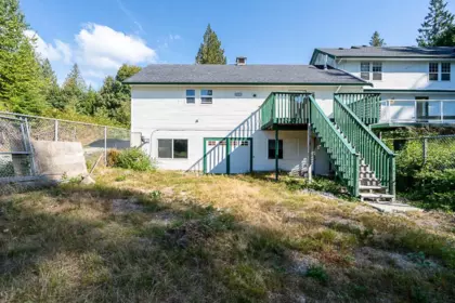 Hot Tub / Spa Photo of 34420 Kirkpatrick Avenue, Mission, BC