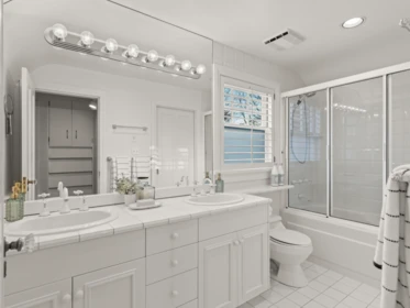 Mudroom Photo of 4388 Angus Drive, Vancouver, BC