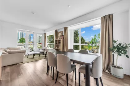 Kitchen Photo of 412 2188 Madison Avenue, Burnaby, BC