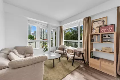 Primary Bedroom Photo of 412 2188 Madison Avenue, Burnaby, BC