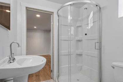 Hallway Photo of 517 Ailsa Avenue, Port Moody, BC