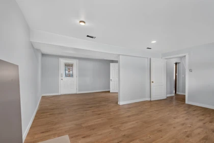 Mudroom Photo of 517 Ailsa Avenue, Port Moody, BC