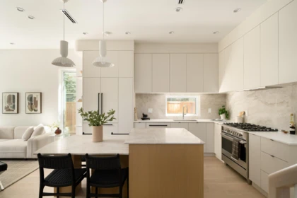 Breakfast Nook Photo of 1 4161 Windsor Street, Vancouver, BC