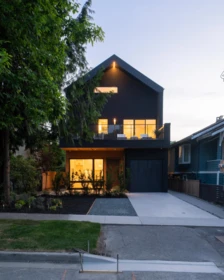 Garden / Landscaping Photo of 1 4161 Windsor Street, Vancouver, BC