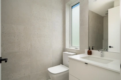 Guest Bathroom Photo of 1 4161 Windsor Street, Vancouver, BC