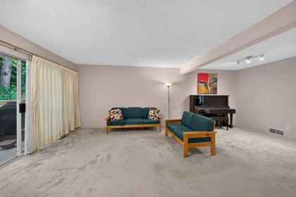Dining Area Photo of 9293 Goldhurst Terrace, Burnaby, BC