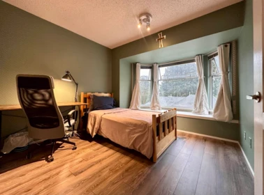 Hallway Photo of 9293 Goldhurst Terrace, Burnaby, BC
