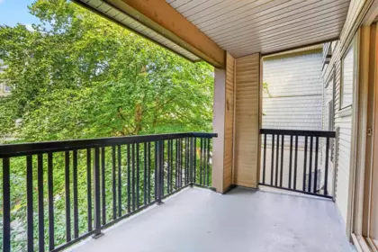 Entry Foyer Photo of 303 2998 Silver Springs Boulevard, Coquitlam, BC